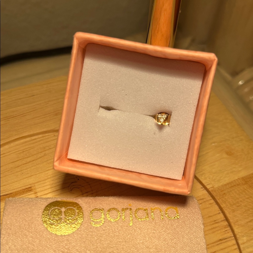 Authentic Gorjana Jolie Diamond Stud - Picture 2 of 8